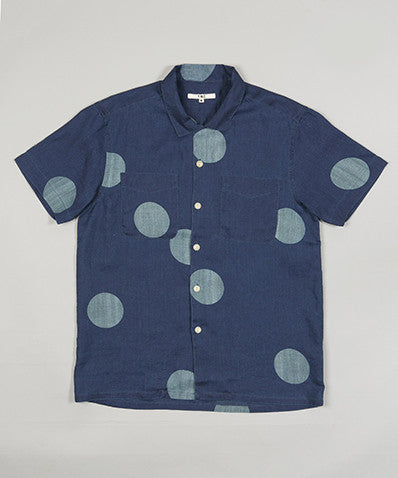 Spot Loop Collar Shirt